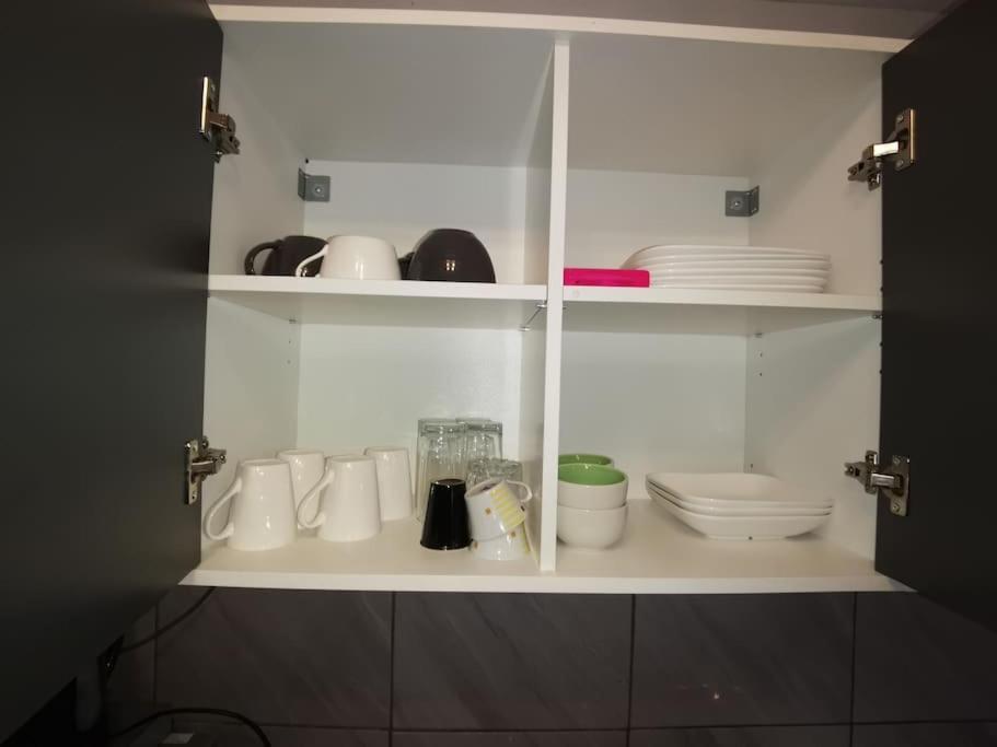 Ferienwohnung N1 F2 40M2 Avec Petit Jardin Hérouville-Saint-Clair Exterior foto